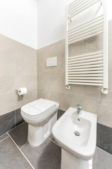 Appartamento Unico A Bologna Con 3 Camere E Parcheggio Gratuito Exterior photo