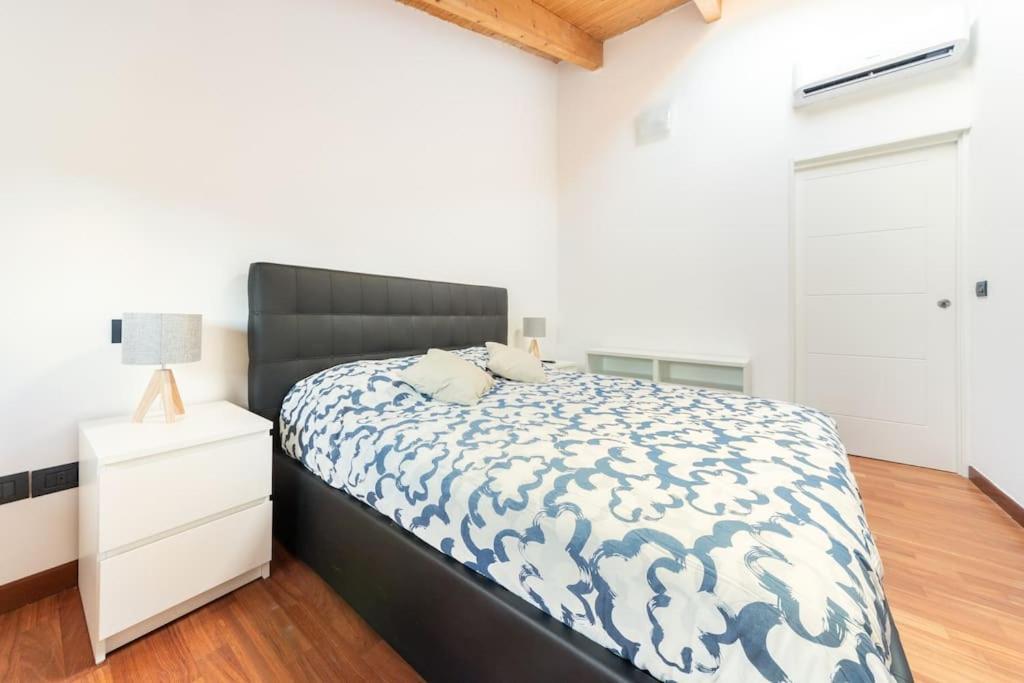 Appartamento Unico A Bologna Con 3 Camere E Parcheggio Gratuito Exterior photo